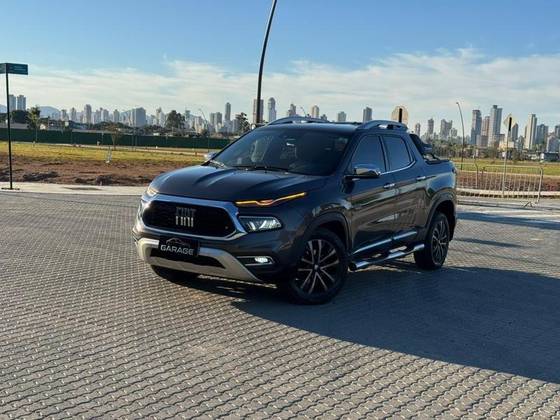 FIAT TORO 1.3 TURBO 270 FLEX ENDURANCE AT6 FIAT TORO 1.3 TURBO 270 FLEX ENDURANCE AT6